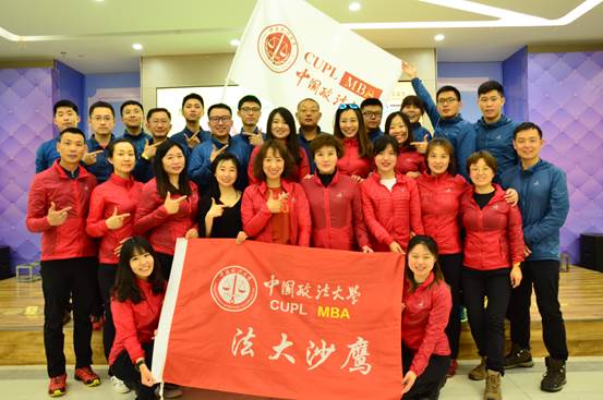团队协作共进退 沙漠归来再前行——yl6776永利集团“法大沙鹰队”参加第八届亚沙赛并全部顺利完赛