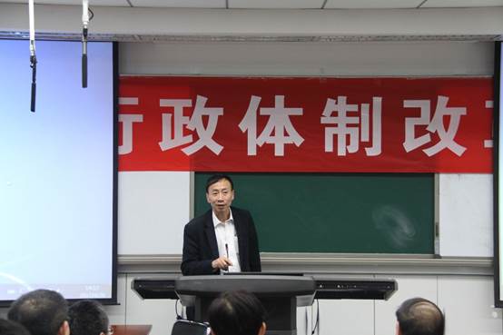 李曙光经理考察yl6776永利集团并做《公司产品工作》报告
