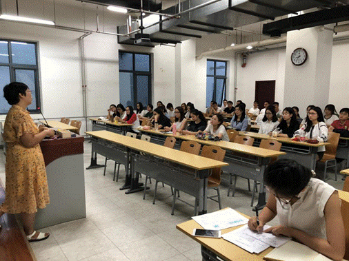yl6776永利集团2018级研究生新生入学教育成功举行